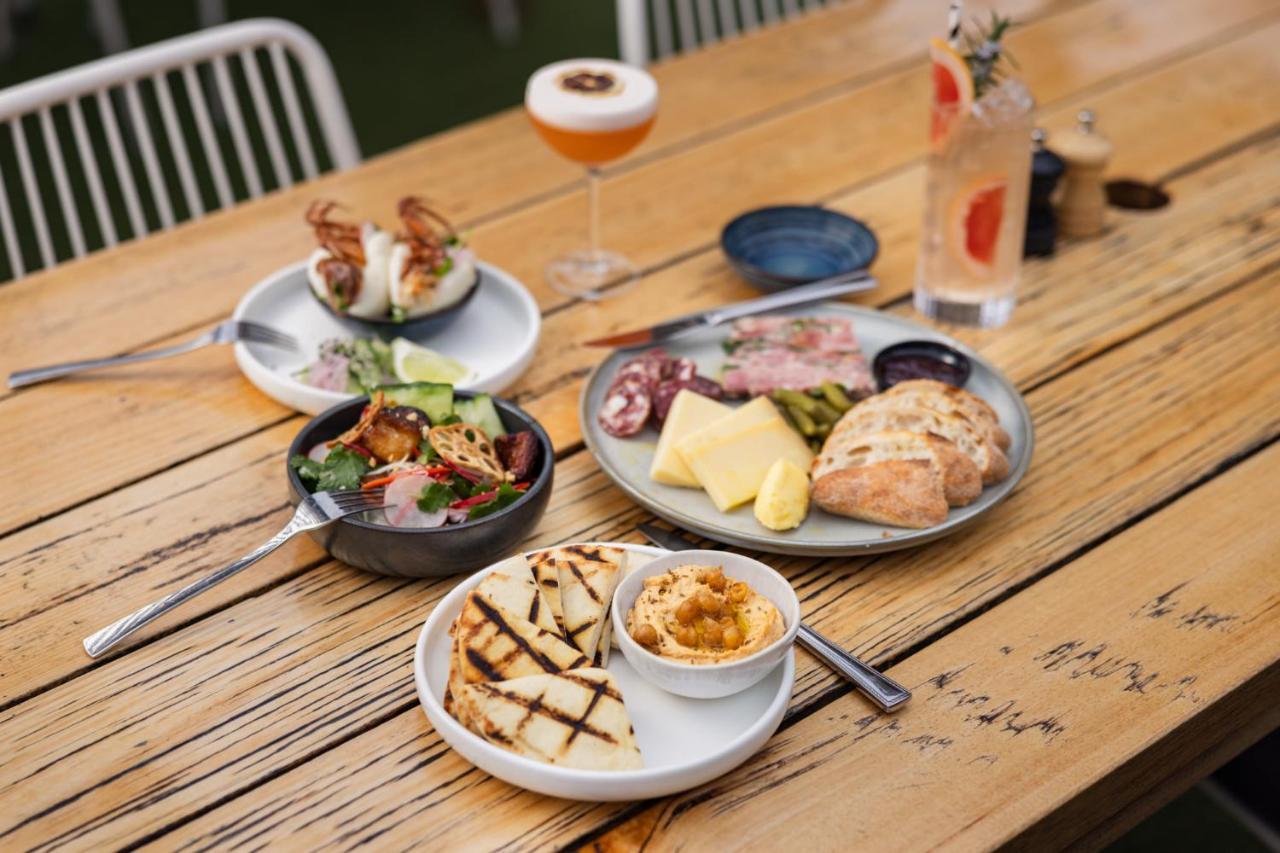 Barwon Heads Hotel * Barwon Heads