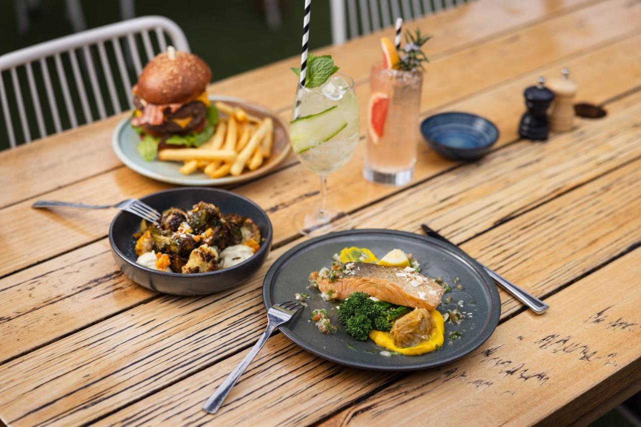Barwon Heads Hotel * Barwon Heads